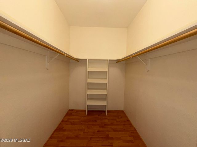 5750 N Camino Esplendora Apt 231, Tucson, AZ 85718