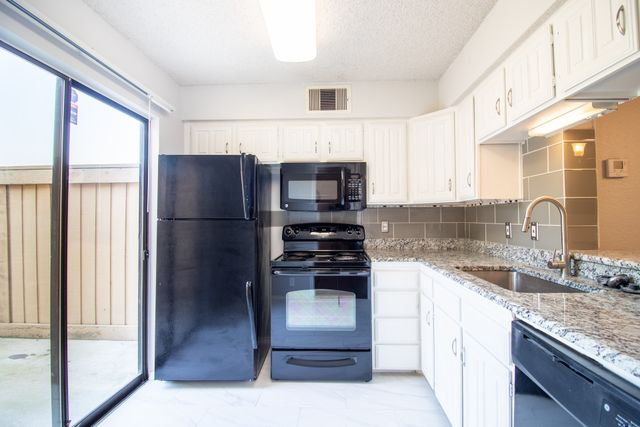 4777 Cedar Springs Road 4D, Dallas, TX 75219