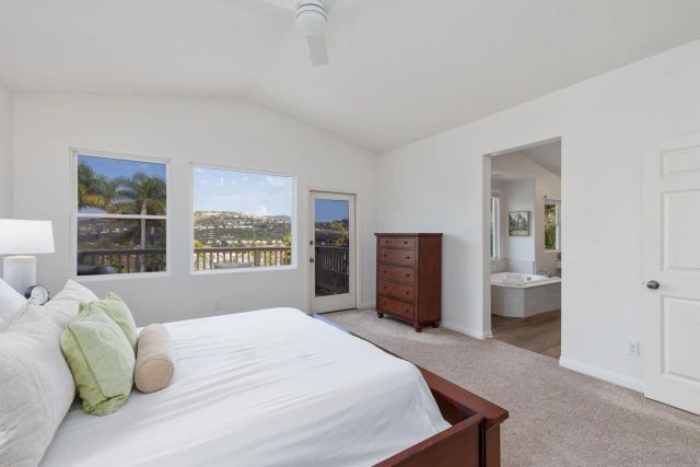 6112 Paseo Tapajos, Carlsbad, CA 92009