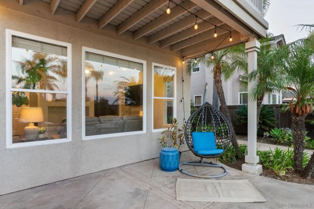 6112 Paseo Tapajos, Carlsbad, CA 92009