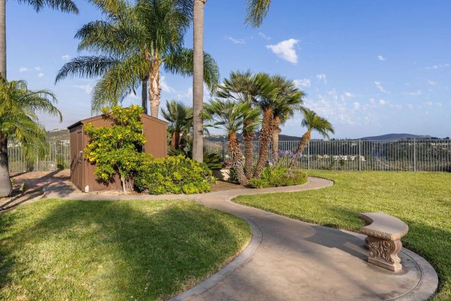6112 Paseo Tapajos, Carlsbad, CA 92009