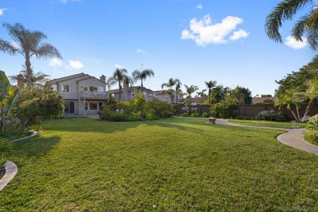 6112 Paseo Tapajos, Carlsbad, CA 92009