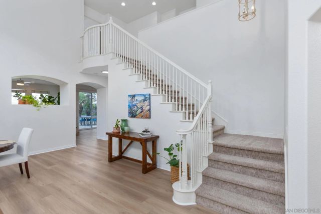 6112 Paseo Tapajos, Carlsbad, CA 92009