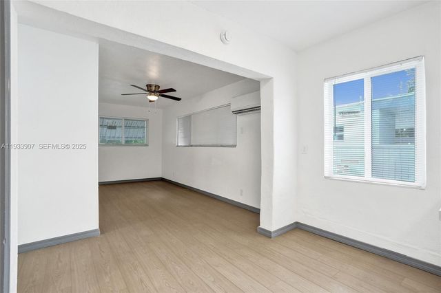 249 SW 4th St 2, Dania Beach, FL 33004