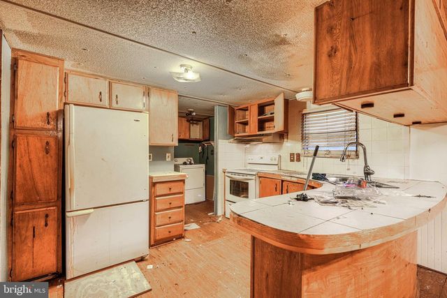 7004 BEULAH RD, Hurlock, MD 21643