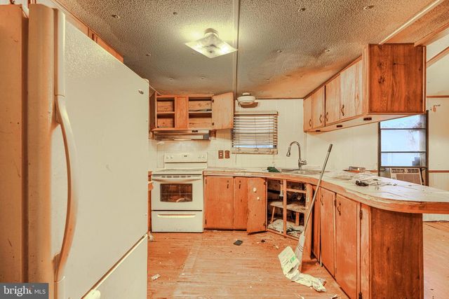 7004 BEULAH RD, Hurlock, MD 21643