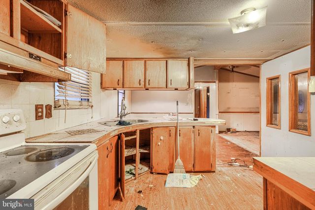 7004 BEULAH RD, Hurlock, MD 21643