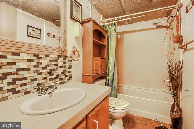 7004 BEULAH RD, Hurlock, MD 21643