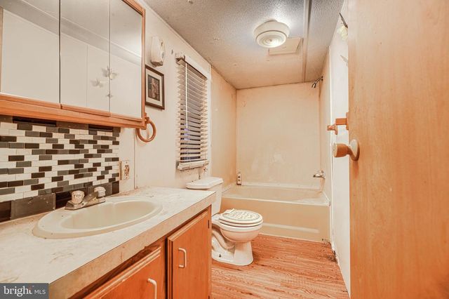 7004 BEULAH RD, Hurlock, MD 21643
