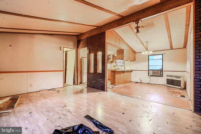 7004 BEULAH RD, Hurlock, MD 21643