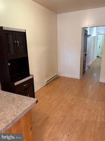 422 N LOCUST ST, Hagerstown, MD 21740