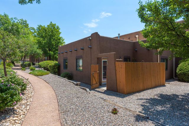 5801 Lowell Street NE UNIT 24A, Albuquerque, NM 87111