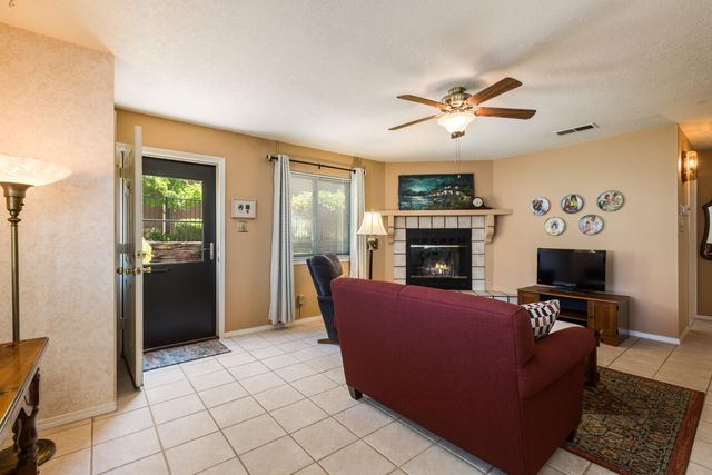 5801 Lowell Street NE UNIT 24A, Albuquerque, NM 87111