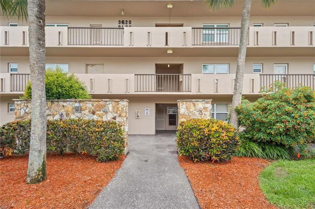 3620 IRONWOOD CIRCLE 302O, Bradenton, FL 34209