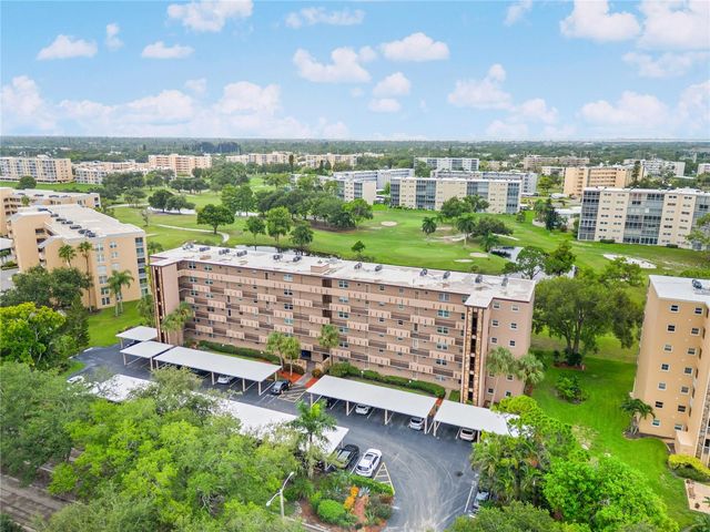 3620 IRONWOOD CIRCLE 302O, Bradenton, FL 34209