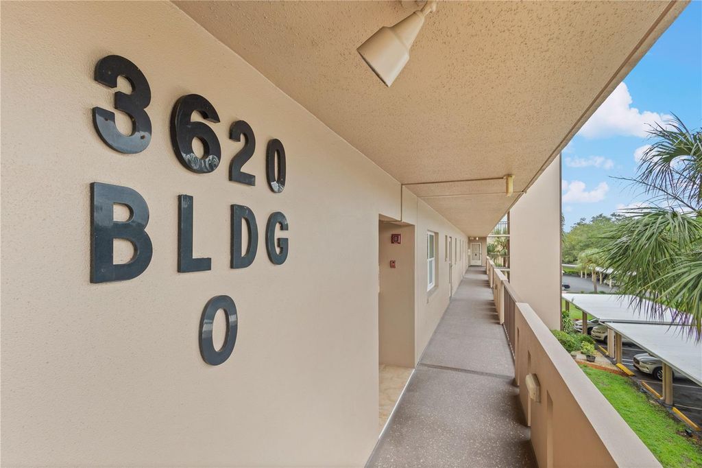Image 24 of property listing at 3620 IRONWOOD CIRCLE 302O, Bradenton, FL 34209