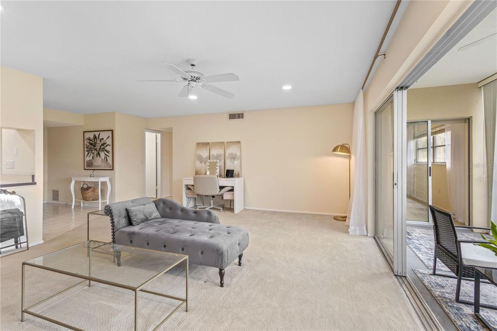 Image 7 of property listing at 3620 IRONWOOD CIRCLE 302O, Bradenton, FL 34209