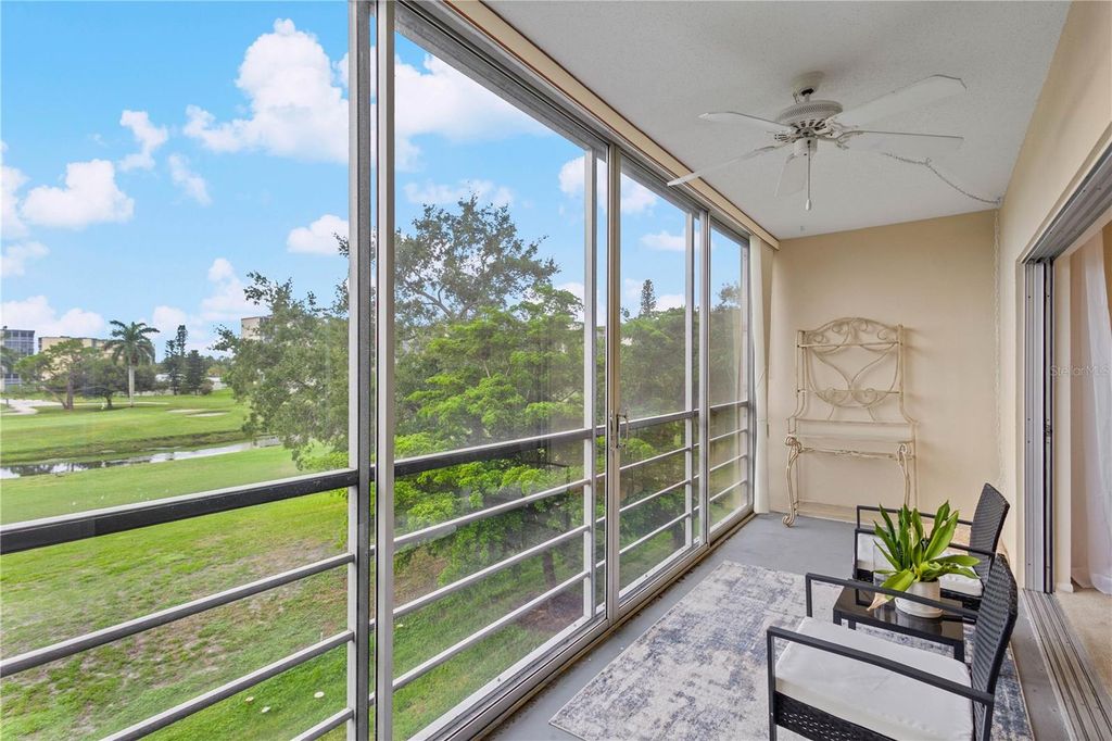 Image 10 of property listing at 3620 IRONWOOD CIRCLE 302O, Bradenton, FL 34209