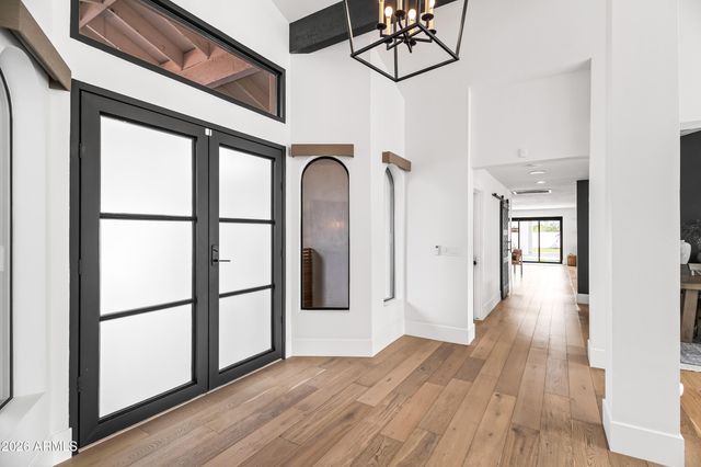 4455 E VIA LOS CABALLOS --, Phoenix, AZ 85028