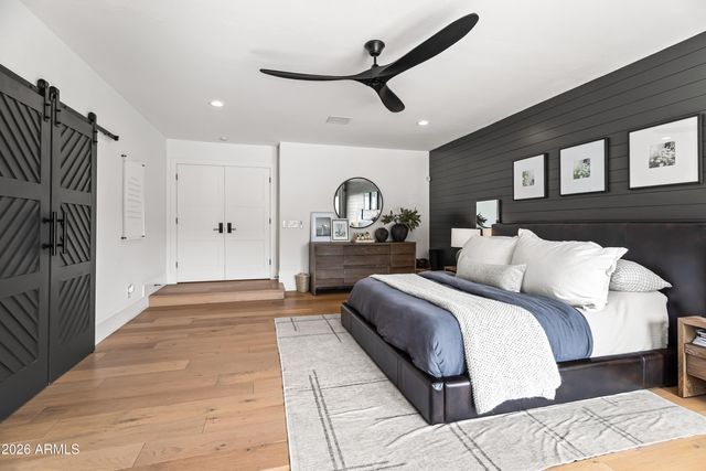 4455 E VIA LOS CABALLOS --, Phoenix, AZ 85028