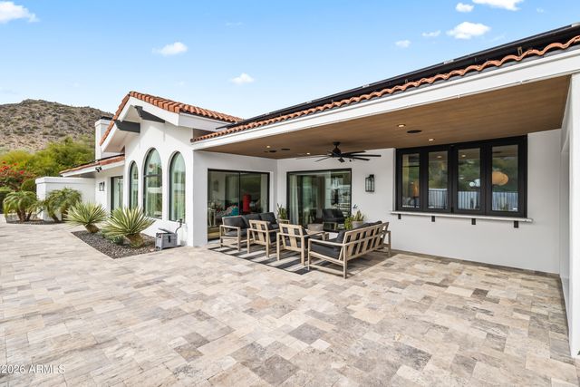 4455 E VIA LOS CABALLOS --, Phoenix, AZ 85028