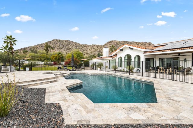 4455 E VIA LOS CABALLOS --, Phoenix, AZ 85028