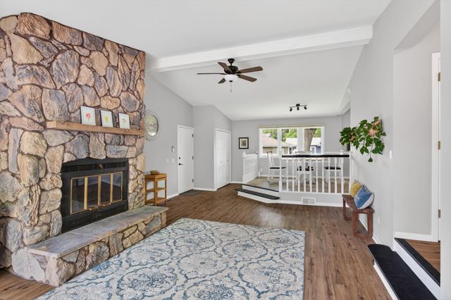 8600 31st Avenue N, Crystal, MN 55427