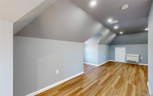 386 Mulry Lane, Lawrence, NY 11559