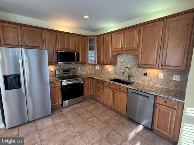 400 KINTYRE, Stephens City, VA 22655