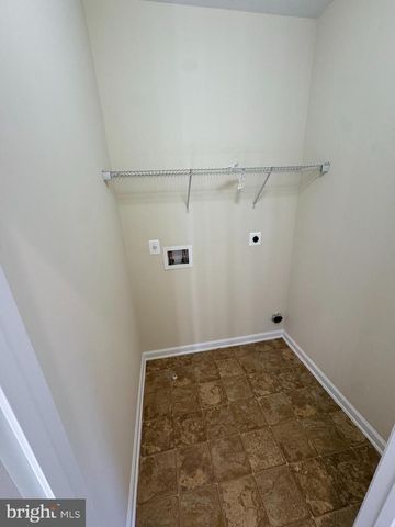 400 KINTYRE, Stephens City, VA 22655