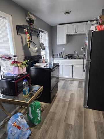 1544 2nd STREET, Milwaukee, WI 53204
