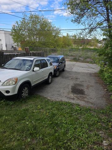 1544 2nd STREET, Milwaukee, WI 53204