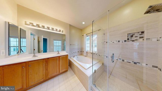 8365 DERWENT VALLEY CT, Lorton, VA 22079