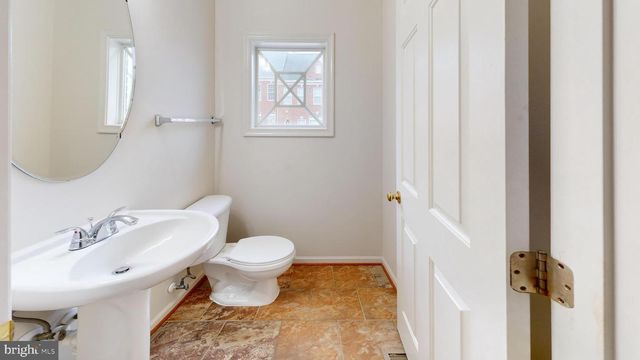 8365 DERWENT VALLEY CT, Lorton, VA 22079