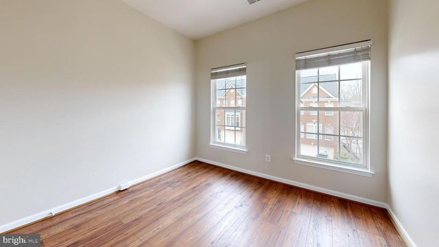 8365 DERWENT VALLEY CT, Lorton, VA 22079