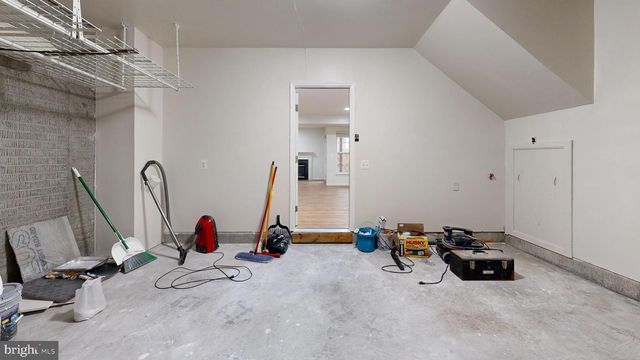 8365 DERWENT VALLEY CT, Lorton, VA 22079