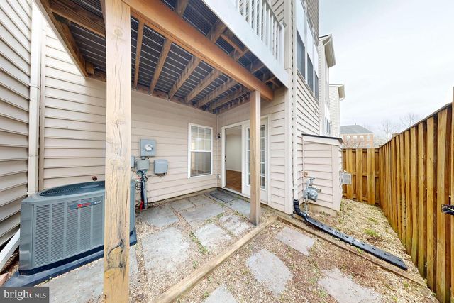 8365 DERWENT VALLEY CT, Lorton, VA 22079