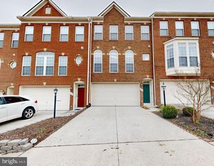 8365 DERWENT VALLEY CT, Lorton, VA 22079