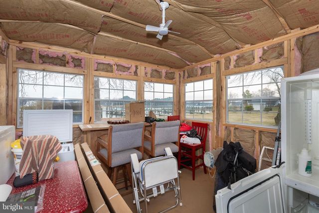 648 CHESTER RIVER BEACH RD, Grasonville, MD 21638