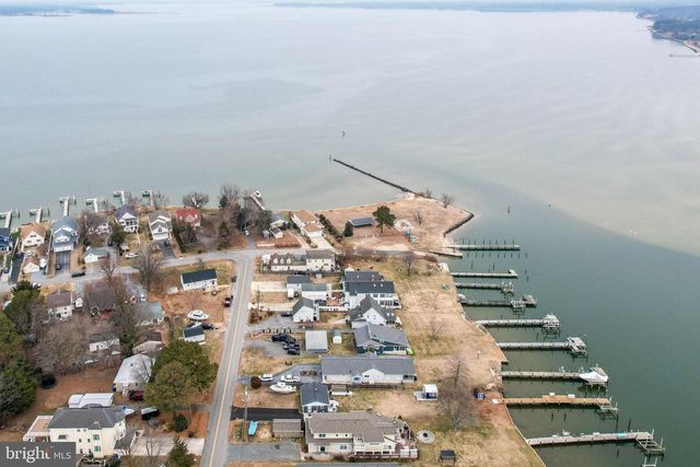 648 CHESTER RIVER BEACH RD, Grasonville, MD 21638