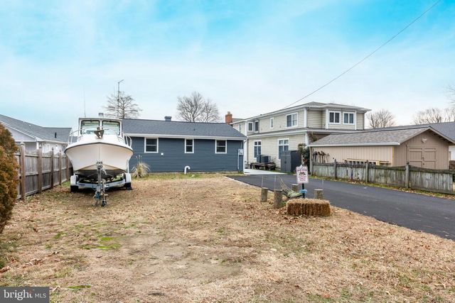 648 CHESTER RIVER BEACH RD, Grasonville, MD 21638