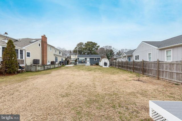648 CHESTER RIVER BEACH RD, Grasonville, MD 21638