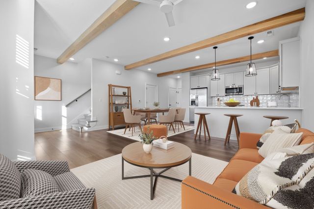 14146 Wilden Drive, Urbandale, IA 50323