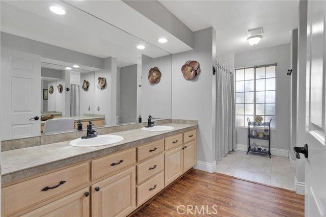 11546 Oakwood Avenue, Hesperia, CA 92345