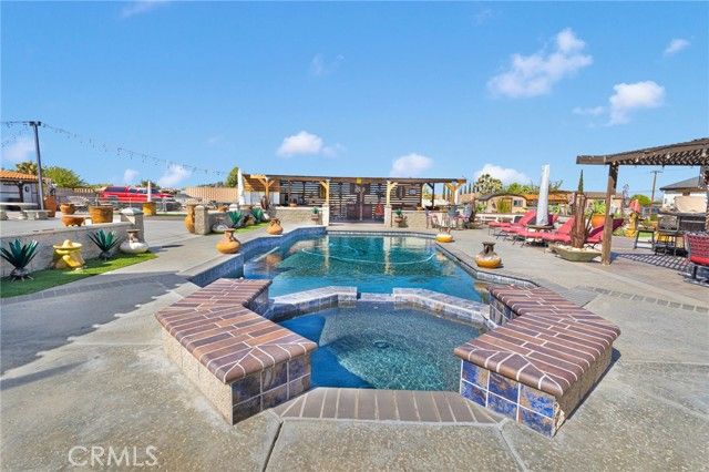 11546 Oakwood Avenue, Hesperia, CA 92345