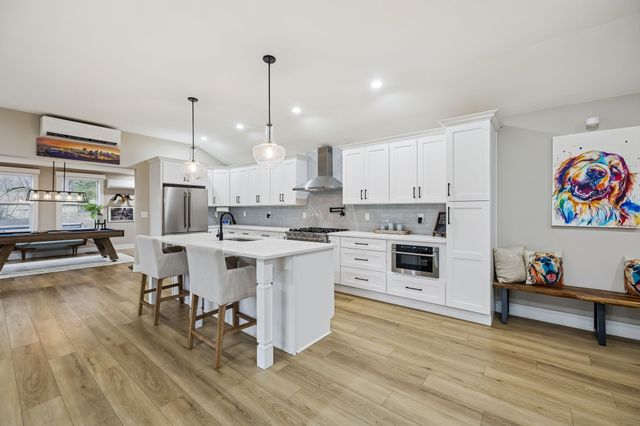 5935 S New Hope Rd, Hermitage, TN 37076