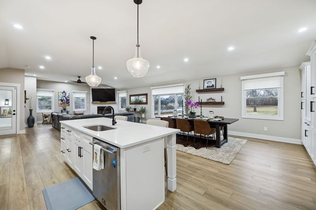 5935 S New Hope Rd, Hermitage, TN 37076