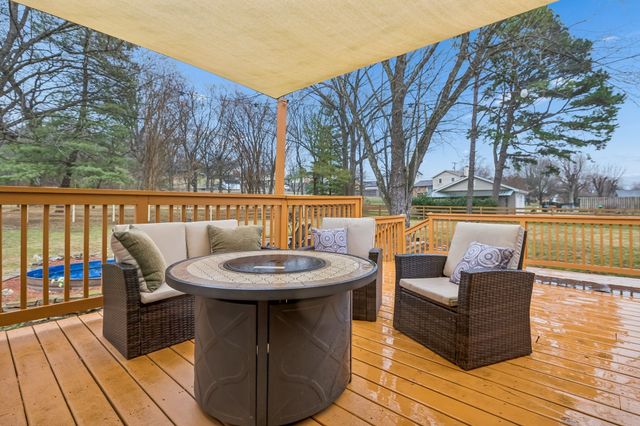 5935 S New Hope Rd, Hermitage, TN 37076