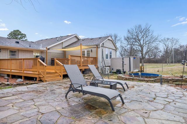 5935 S New Hope Rd, Hermitage, TN 37076