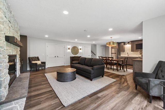 1274 227th Avenue NW, Bethel, MN 55005